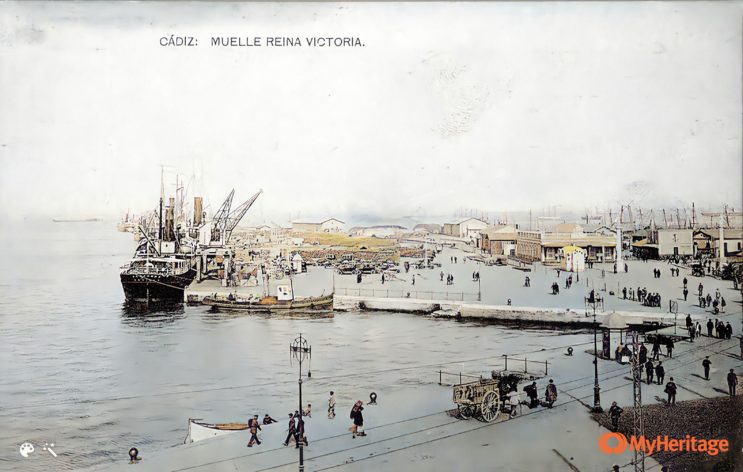 Muelle Reina Victoria, Cádiz. Créditos imagen: Museo Andalucía, Postales de Cádiz. Foto Coloreada y Reparada con MyHeritage