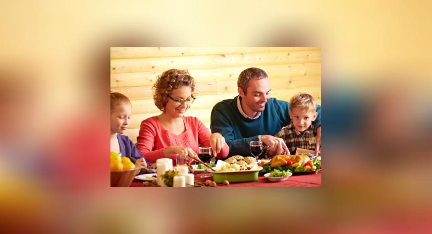 ¿Será mejor para las familias comer todos juntos?