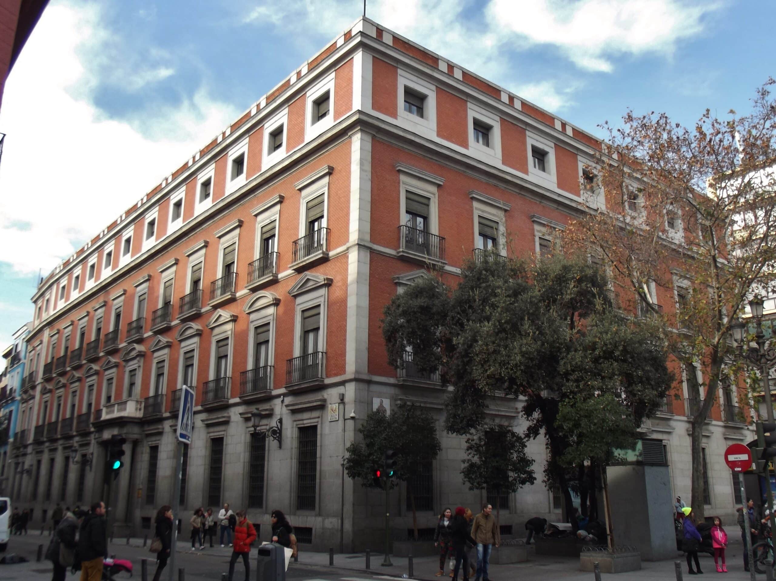 Casa de los Cinco Gremios en Madrid, sede de la Dirección General de Registros.